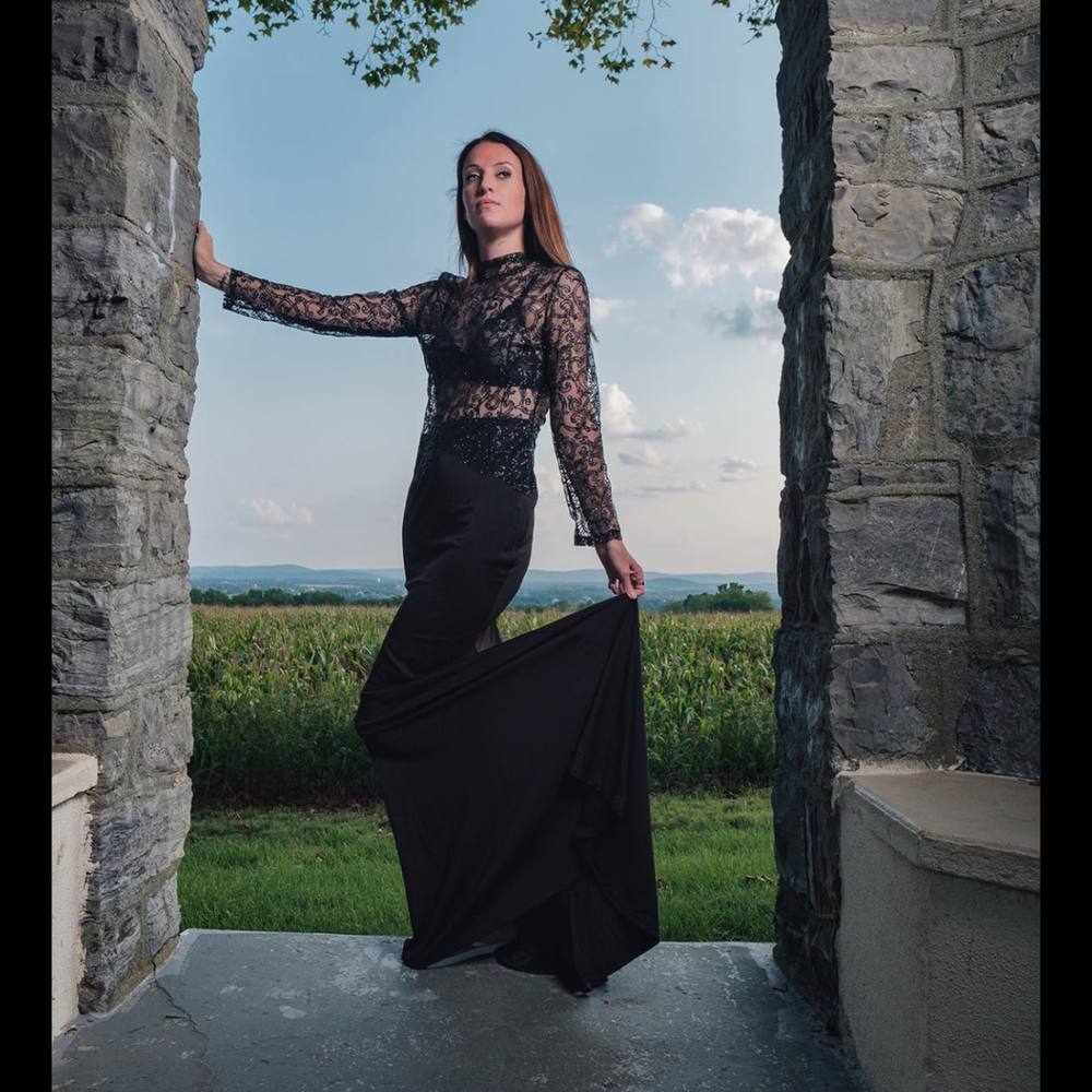 Meet your Posher, Caitlyn